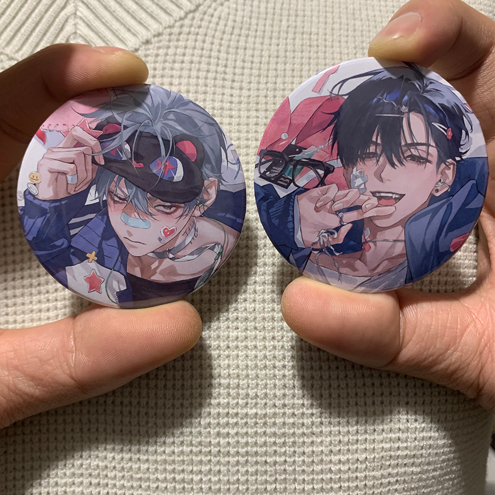 2 PCS/set Anime Alien Stage Brooches Tinplate TILL IVAN Badges Cartoon Figure Pins Backpack Accessories Props For Friend Gift