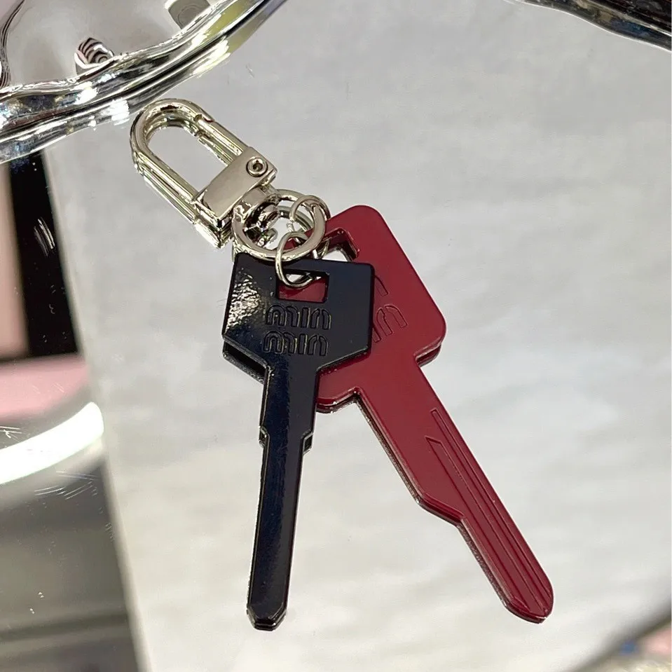 New MIU Style Key Color Keychain Pendant Alloy Keychain Personalized Bag Decoration Mobile Phone Case Hanging Decoration