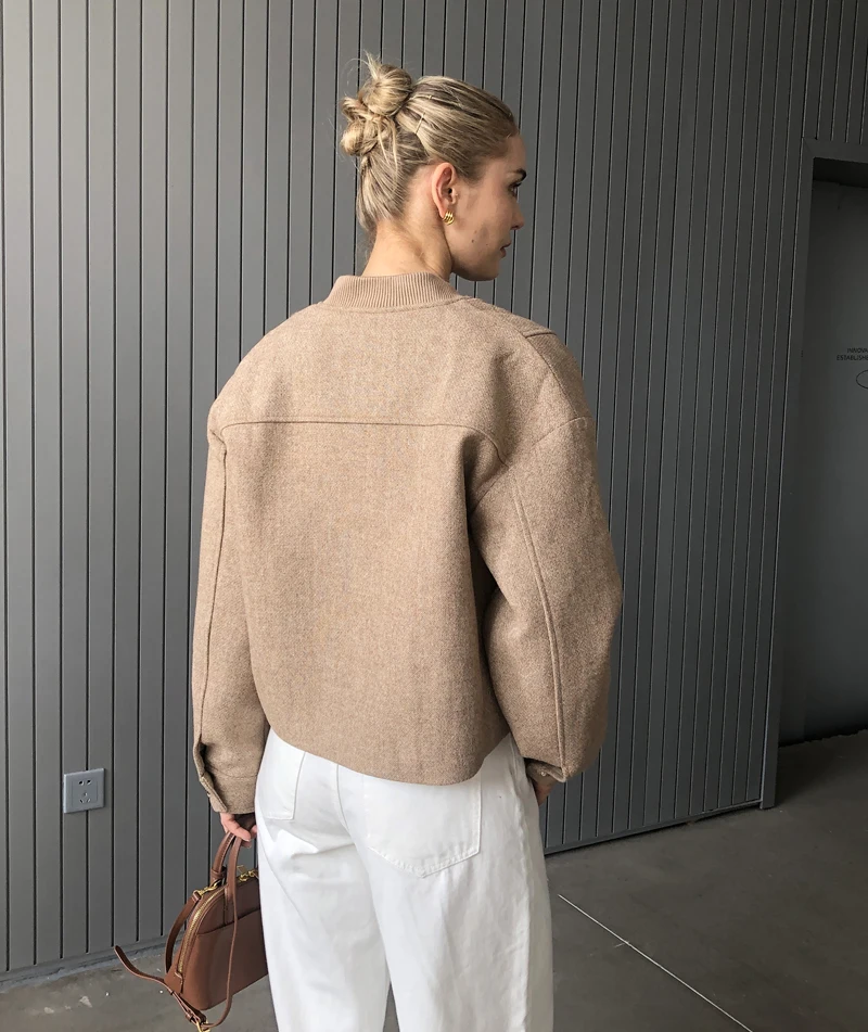 2025 ฤดูใบไม้ร่วง/ฤดูใบไม้ร่วงใหม่ผู้หญิงแฟชั่น Basic Wool Cropped เสื้อแจ็คเก็ตสั้น
