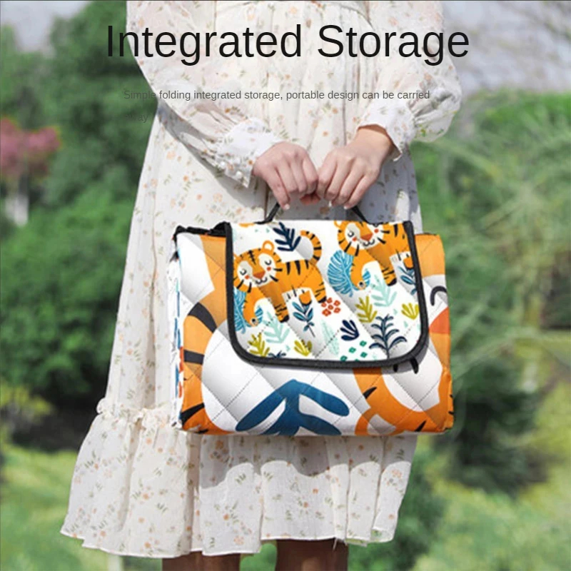 Outdoor Picnic Mat Baby Play Mat Large Back Waterproof Beach Blanket Portable Foldable Field Camping Mat for Travel Park