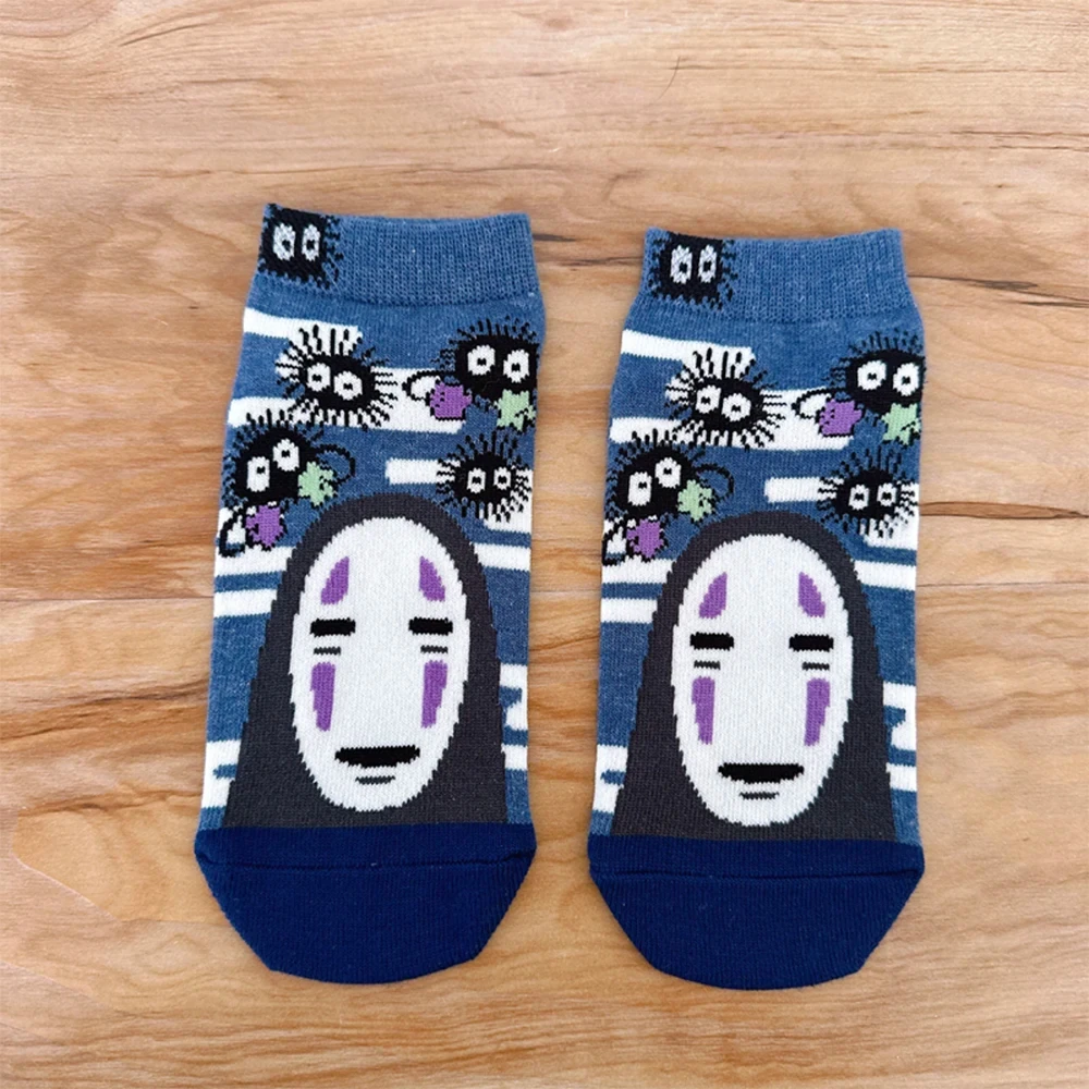 Calcetines de Anime Big Cat Calcifer calcetines de dibujos animados Primavera Verano estudiantes usando accesorio medio transparente Cass calcetines mujeres EU35-37