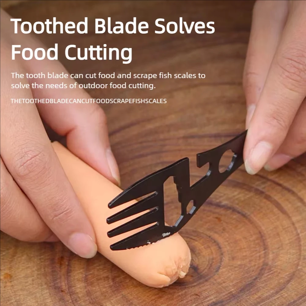 Coltello da campeggio multifunzionale con fischietto, forchetta da sopravvivenza all'aperto, cucchiaio da cucina, chiave multifunzionale apribottiglie