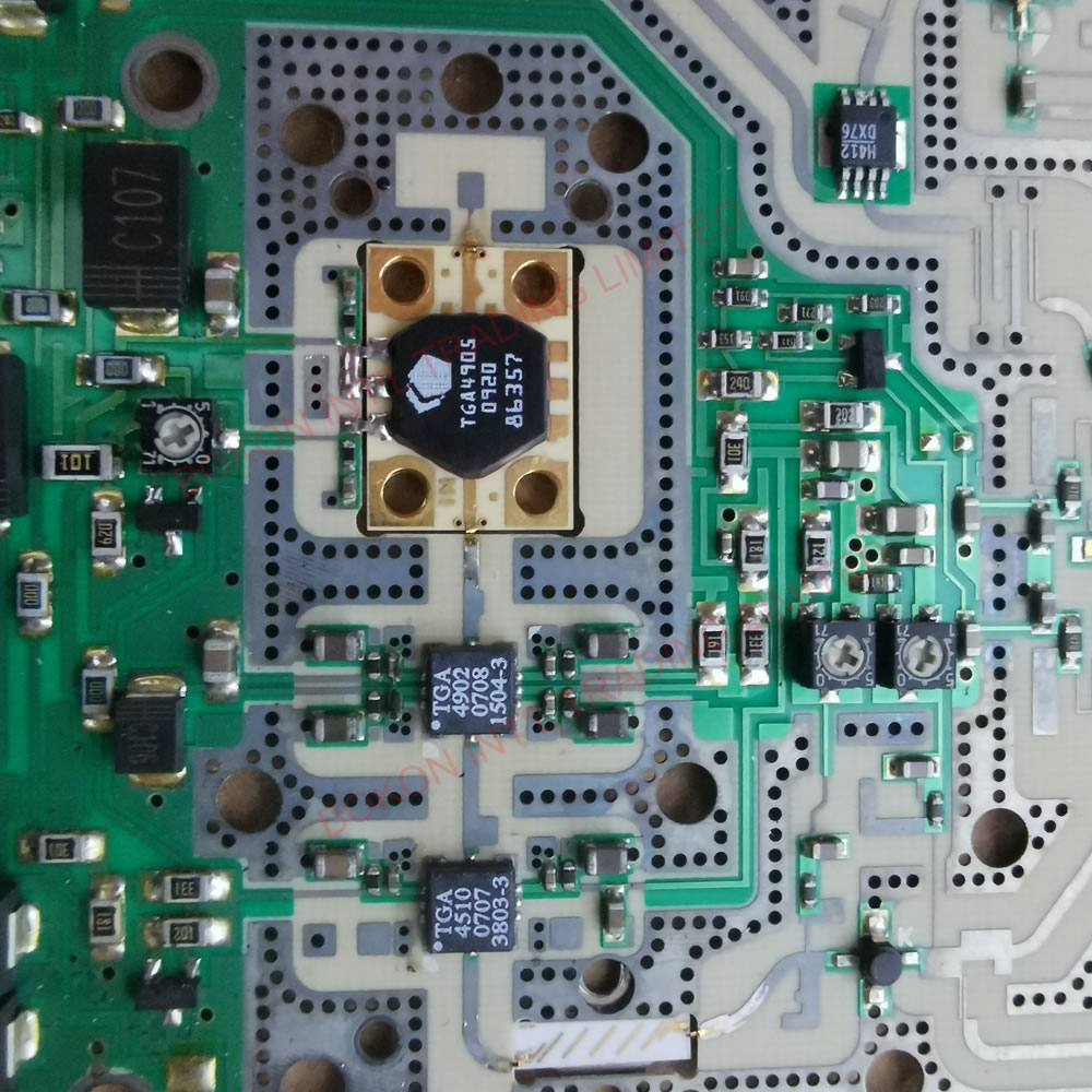 Placa amplificadora empaquetada de banda Ka de 4 vatios, TGA4905, TGA4902, TGA4510, TGA4905-CP, 25-31 GHz, transceptor de satélite, terminales de tierra
