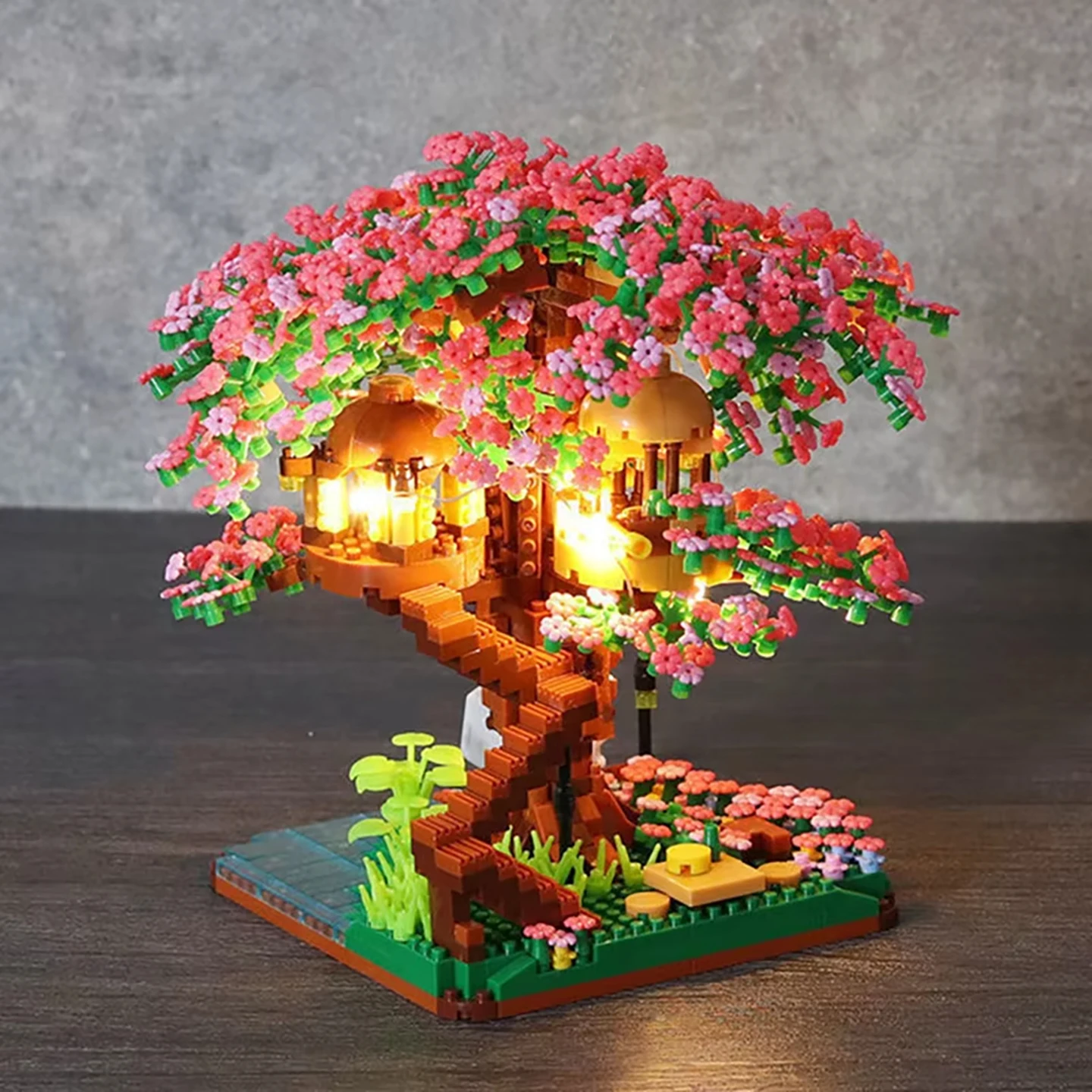 Sakura Tree Micro Blocks met LED-verlichting - Kersenbloesem Boomhut Model, 3D Romantisch Nachtgloed Decor, Doordacht Cadeau voor haar