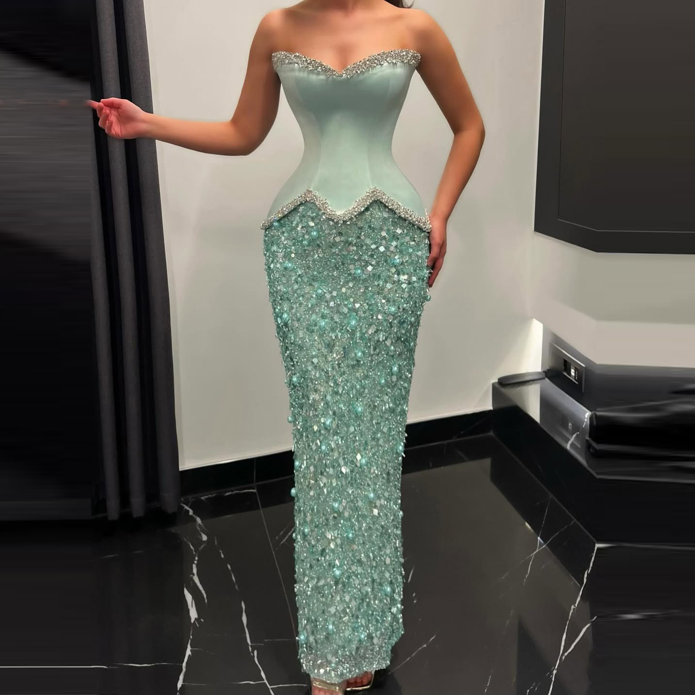 Luxuriöses, perlenbesetztes Tüll-Ballkleid-Abendkleid für Abschlussball, Party, Cocktail, formelle Kleidung, Damen-Meerjungfrau-langes Kleid mit Pailletten und Perlen, Gala