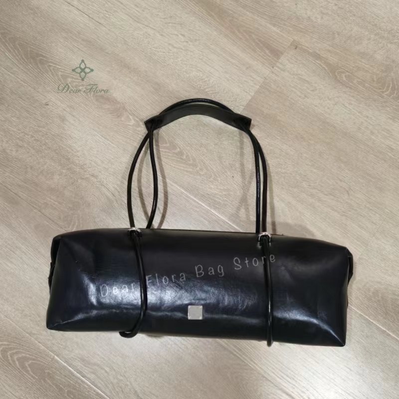 Y2K レディースバッグ大容量ボストン枕ハンドバッグスパイシーガールファッションオートバイショルダーバッグヴィンテージ大容量トートバッグ