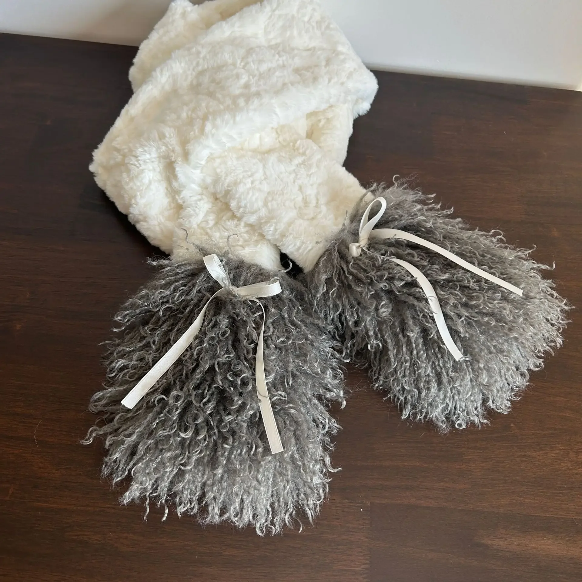 Y2K Peluche Paraorecchie Sciarpa Set Fiocco di neve Dolce Donna Inverno Caldo Pieghevole Fascia Paraorecchie Borsa per le orecchie Lolita JK Accessori
