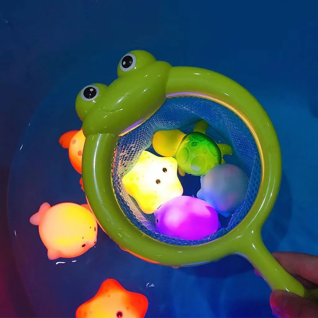 Pool Party ของเล่นเรืองแสงเวลาอาบน้ําตลกอ่างอาบน้ําของเล่นน้ํา Sensor Luminous LED Ocean สัตว์ลอยน้ําของเล่นสําหรับเด็กทารก