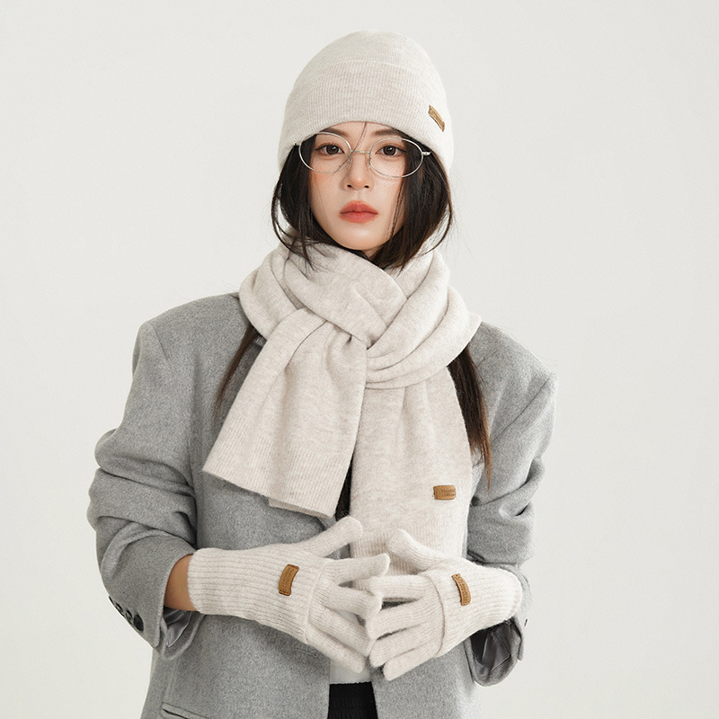 Шарф женский зимний новый универсальный утолщенный теплый комплект с перчатками и шеей