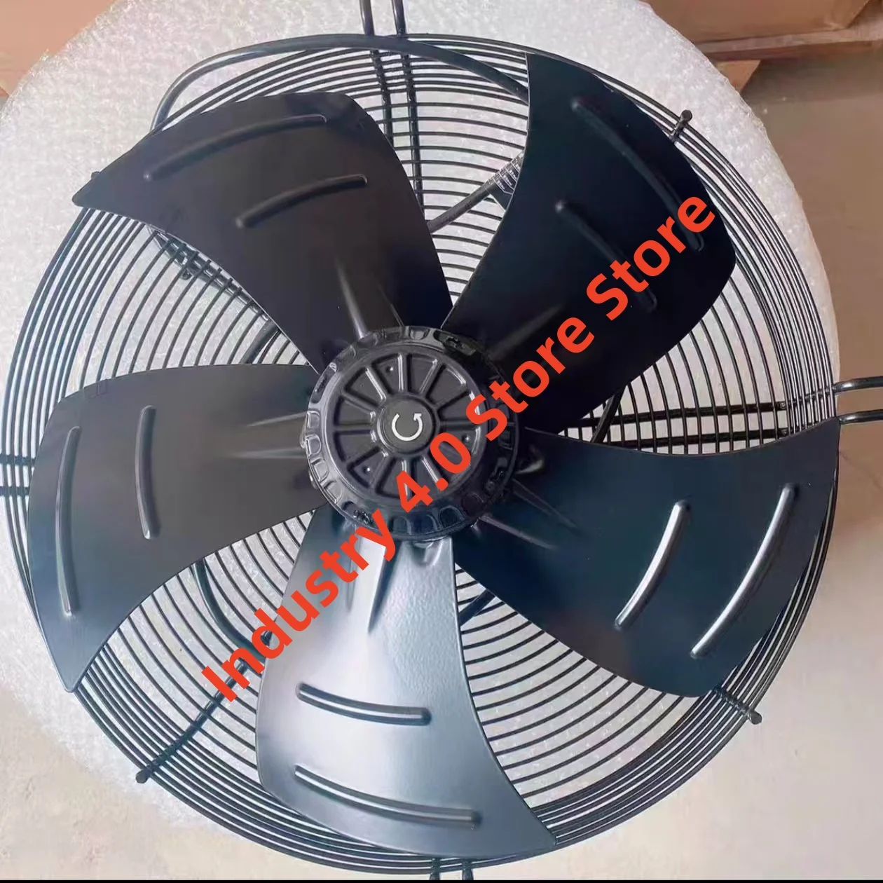 YWF4D-400S  new in box  Motor Fan