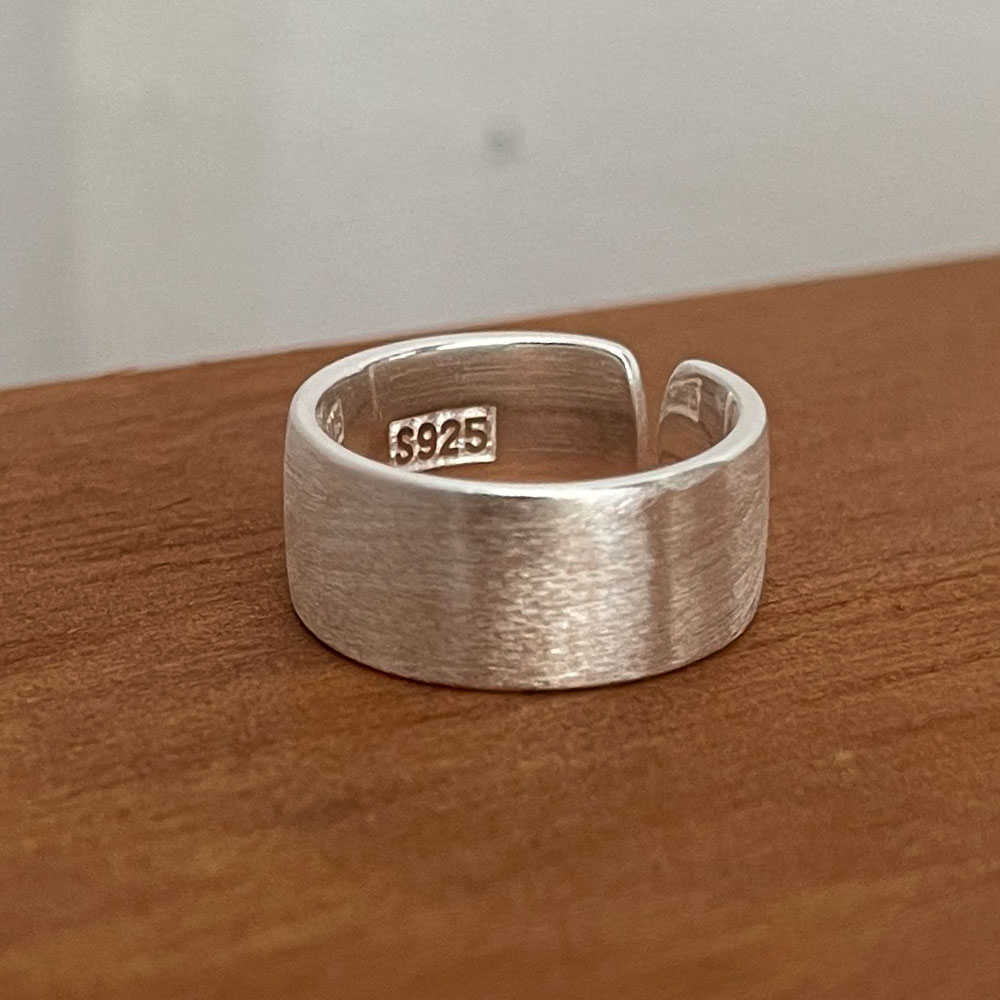 BF CLUB 925 แหวนเงินสเตอร์ลิงสําหรับผู้หญิง Simple Finger เปิด Vintage Handmade กว้างเรียบแหวนภูมิแพ้สําหรับของขวัญวันเกิดปาร์ตี้