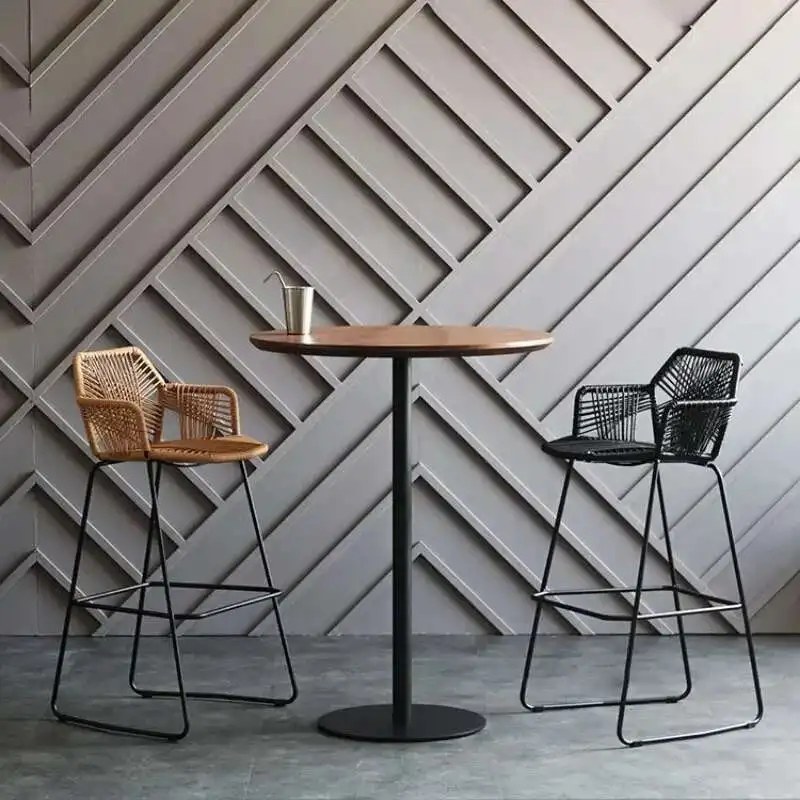 โมเดิร์น Wrought Iron เก้าอี้บาร์สตูลสูงสําหรับห้องครัว Nordic เฟอร์นิเจอร์บาร์ PP หวาย Back Home Cafe ร้านอาหารกลางแจ้งอาร์มแชร์
