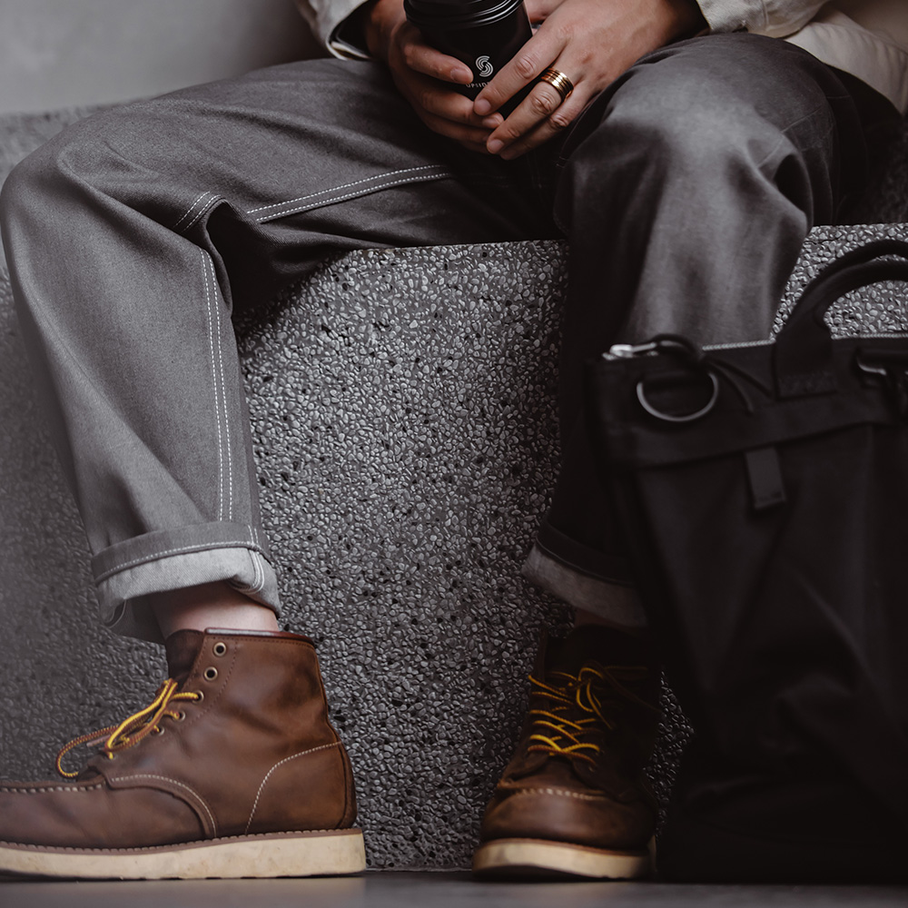 マデン-メンズストレートフィットデニムパンツ,コットン100%,レギュラーフィット,ヴィンテージ品質,光沢のあるライン,グレー,13.8オンス,新品,2024