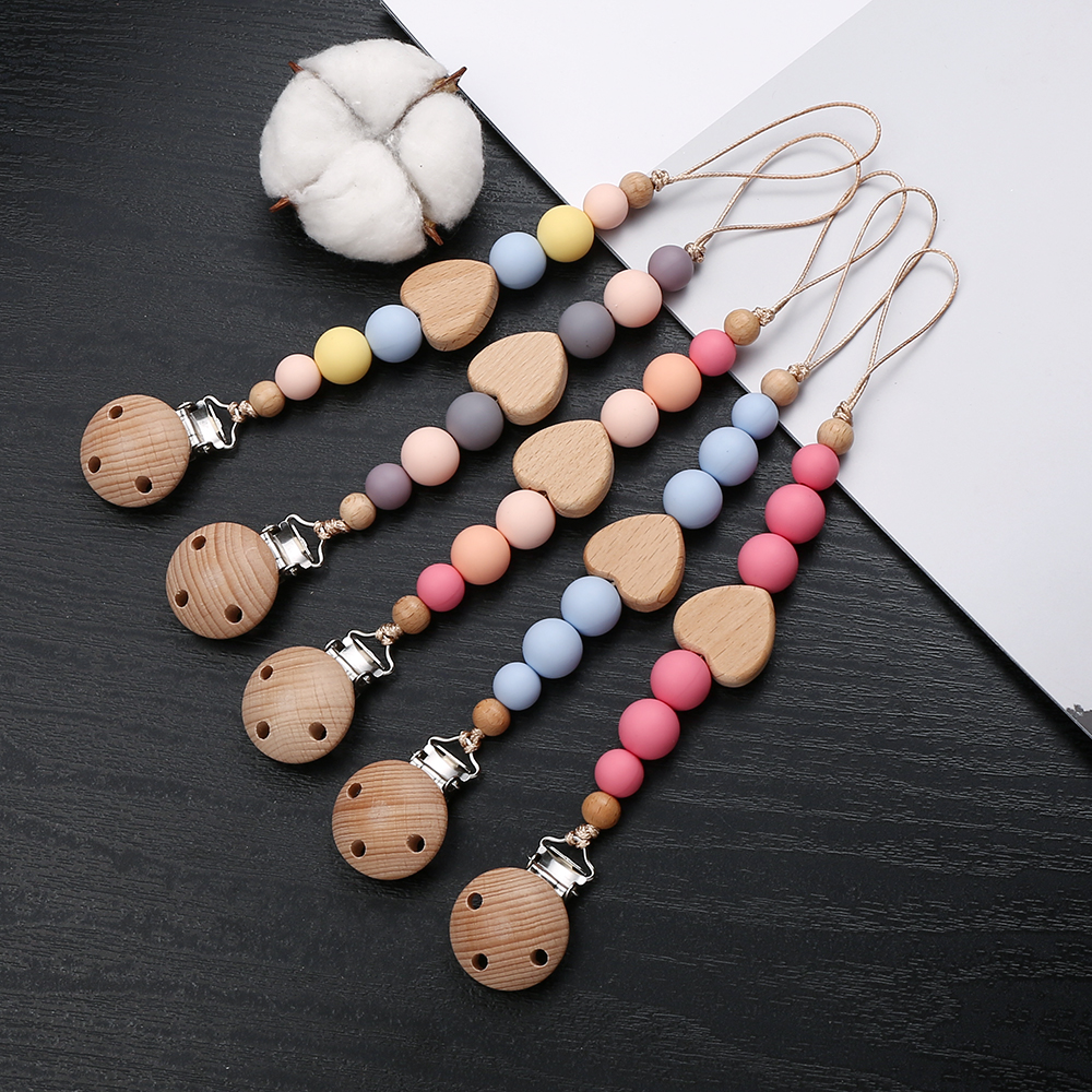 New Beech Wooden Heart Beads Baby Pacifier Chain Clip Silicone Beads Dummy Nipple Holder Teether Pendant for Newborn Toys Gift