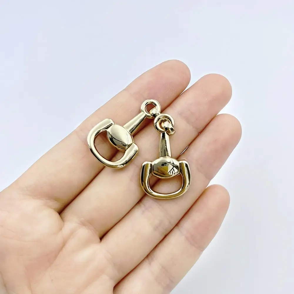 6 PCS Light Gold Horse Bit Key Chain Snaffle Bit Buckle Elegant Horsebit สร้างประณีตเครื่องประดับขี่ม้า