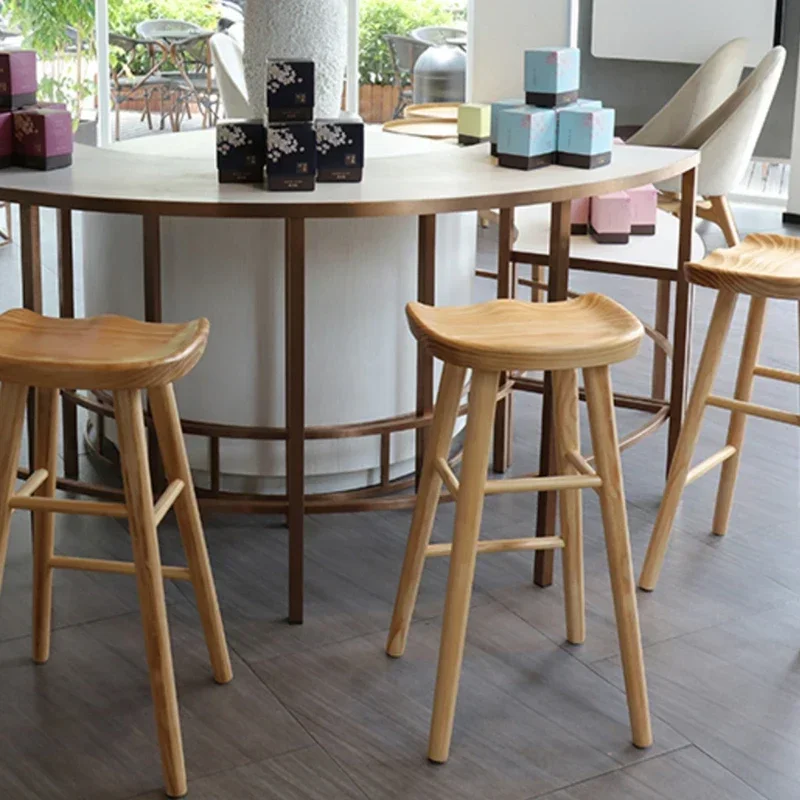 Minimalistic Writing เก้าอี้บาร์เก้าอี้สตูลสูงเก้าอี้บาร์ห้องครัวกลางแจ้ง House Tabouret Pliant ไม้ห้องนั่งเล่นเฟอร์นิเจอร์