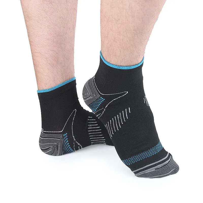1 par de calcetines para fascitis plantar con soporte para el arco para hombres y mujeres, los mejores calcetines de compresión para el tobillo para aliviar el dolor en el pie y el talón,