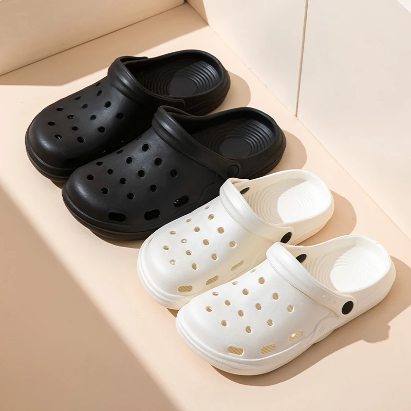 Sandali da spiaggia estivi da donna Zoccoli da giardino casual Sandali da esterno con punta chiusa per uomo Coppie Pantofole da doccia antiscivolo per la casa