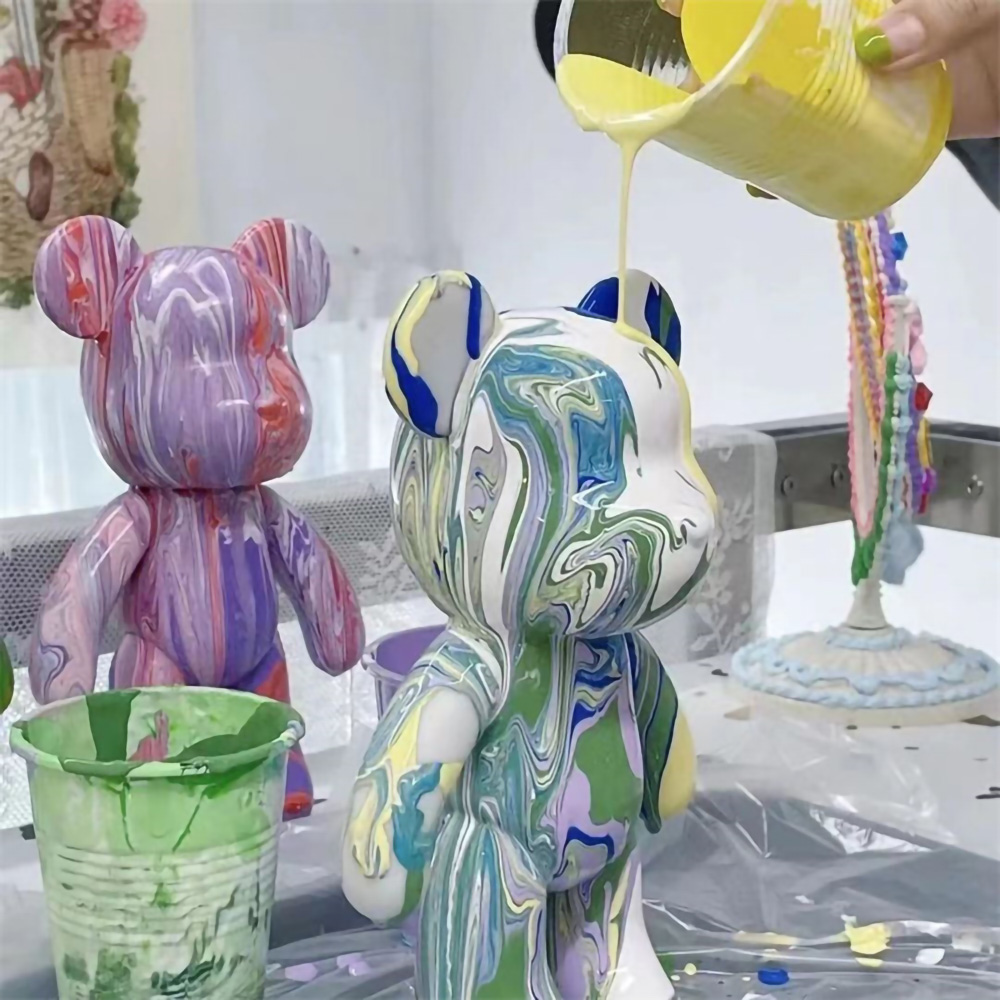 열쇠 고리 유체 곰 DIY 수제 그림 폭력적인 곰 조각 흰색 금형 인형 입상 장난감 동물 곰 홈 장식 장식품