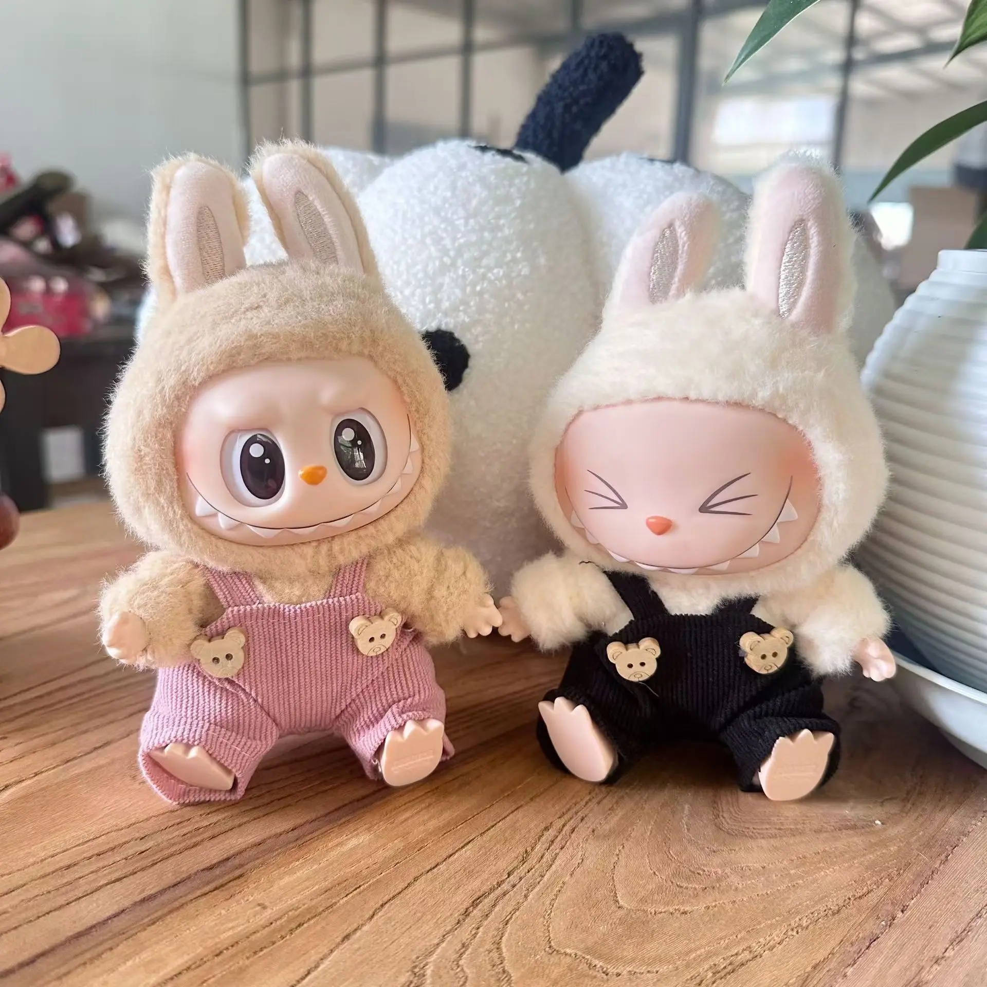 น่ารัก Mini Plush ตุ๊กตากางเกง 17 ซม.Labubu I II Idol ตุ๊กตานั่งเสื้อผ้าชุดอุปกรณ์เสริมสําหรับเกาหลี Kpop Exo