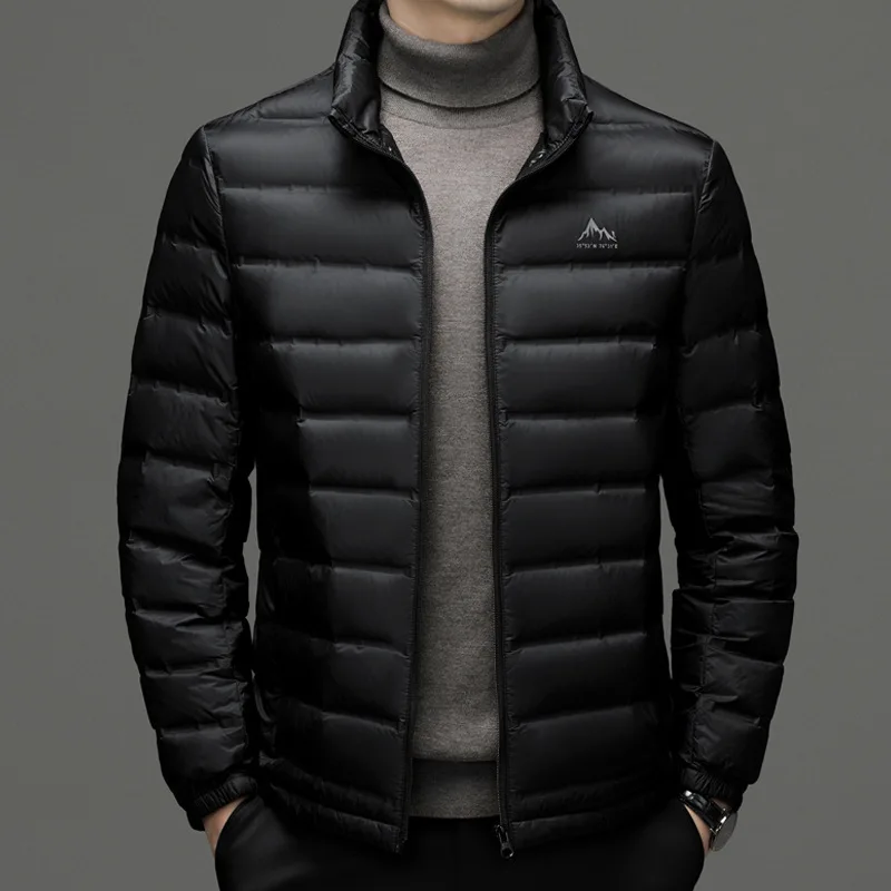 ฤดูใบไม้ร่วงและฤดูหนาวเสื้อแจ็คเก็ตลงผู้ชาย high-end STAND COLLAR น้ําหนักเบาลงเสื้อแจ็คเก็ตขนห่านสีขาวลงเสื้อแจ็คเก็ตอุ่น