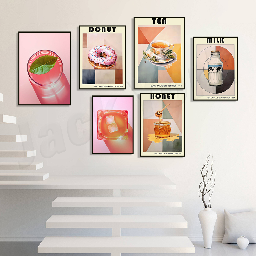 Lemonade, wiski, mint air, jus jeruk, jus anggur, kopi, madu, es krim, susu, teh, poster typographic dapur donat