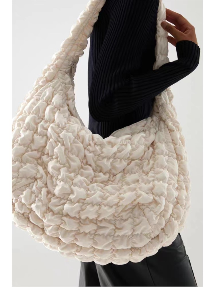 ฤดูใบไม้ร่วงและฤดูหนาวขนาดใหญ่ความจุพับ Cloud กระเป๋าน้ําหนักเบาลงไหล่กระเป๋า Lady Messenger น้ําหนักเบากระเป๋าเดินทาง