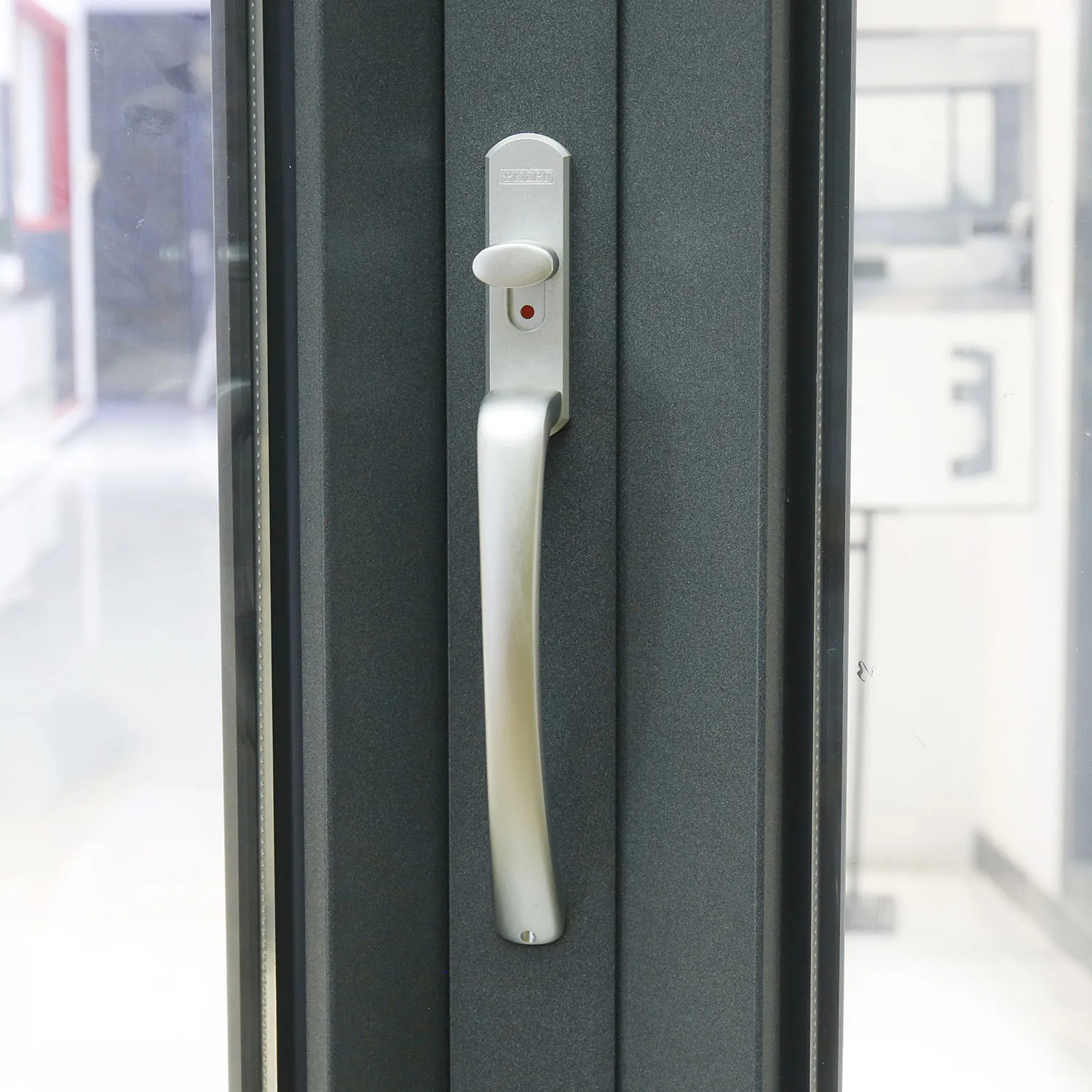 Porta a soffietto tipo fisarmonica per esterni porte a soffietto pieghevoli Multi-bloccaggio per esterni porte in alluminio pieghevoli verticali per esterni