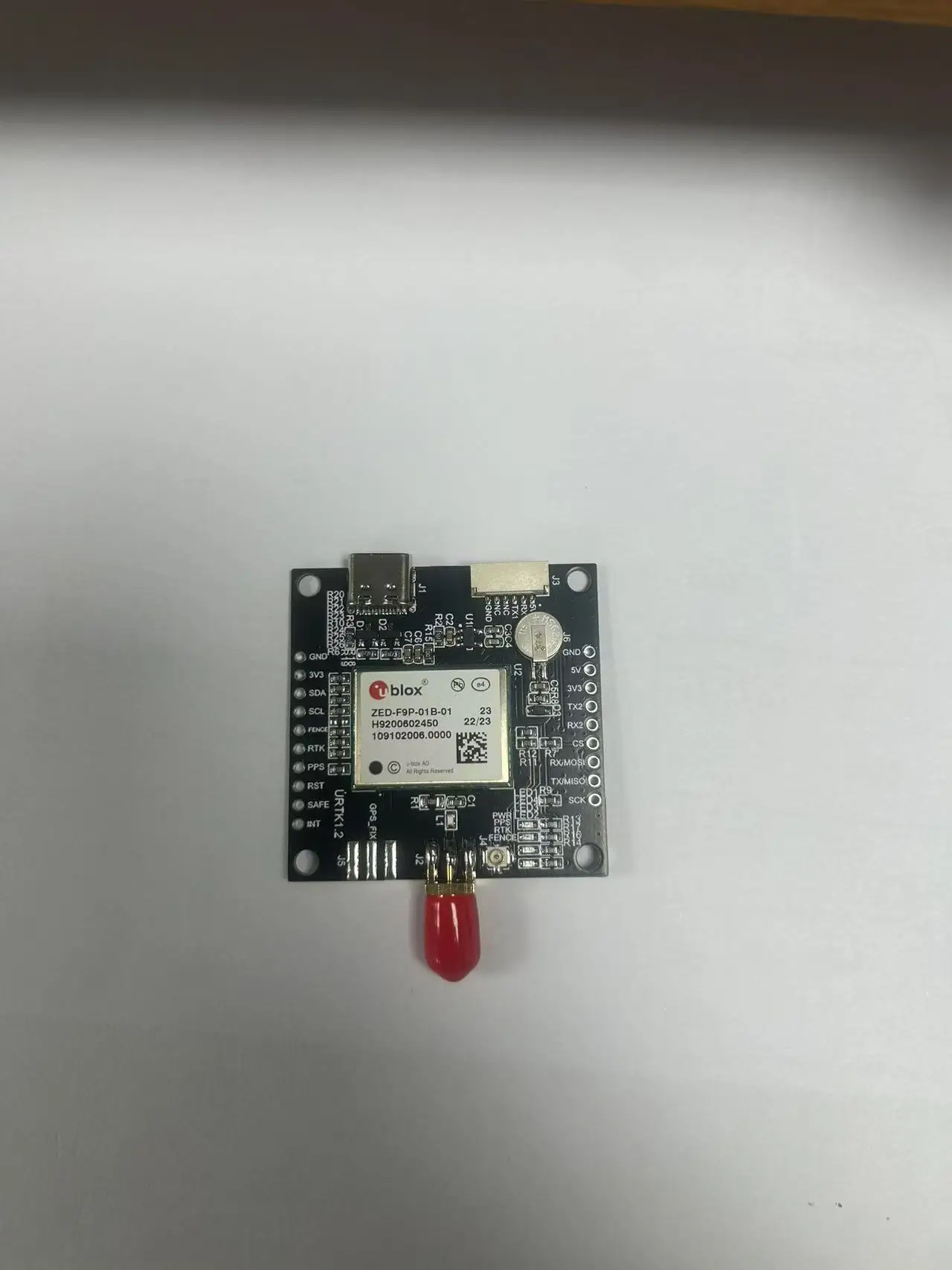 ZED-F9P-01B-01 RTK 差動 GPS ナビゲーション モジュール センチメートルレベル測位受信機 精密農業用 GNSS ボード