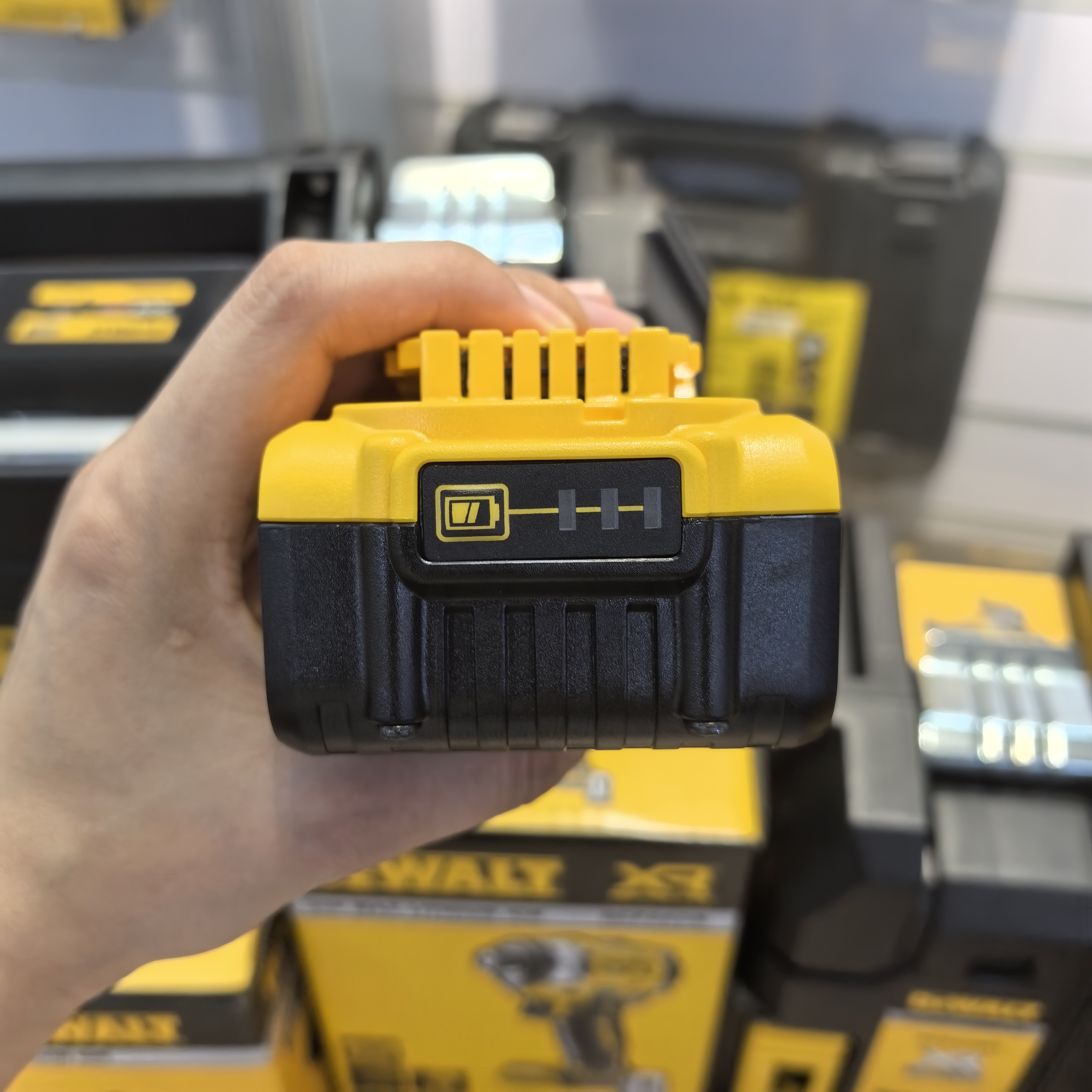 DEWALT 100% оригинальный аккумулятор DCB118 DCB1104 20 В 5,0 Ач 4,0 Ач Съемный аккумулятор