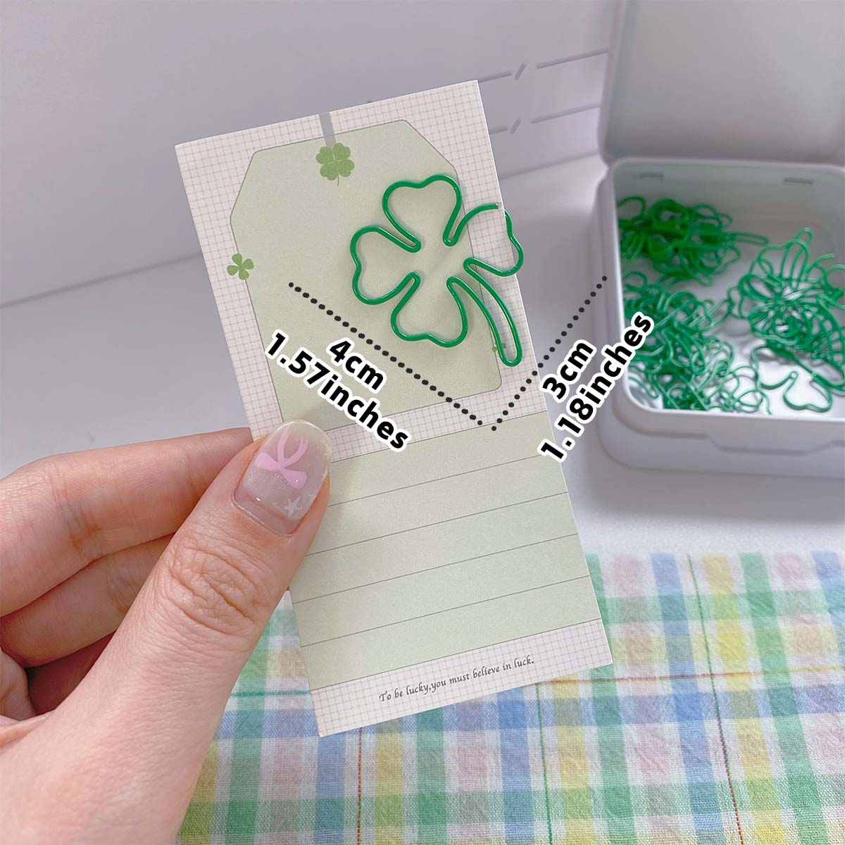 10 個 INS スタイルペーパークリップラッキー四つ葉のクローバーブックマーク美的ノベルティ形状クリップスクラップブッキングギフト & ジャーナル装飾用