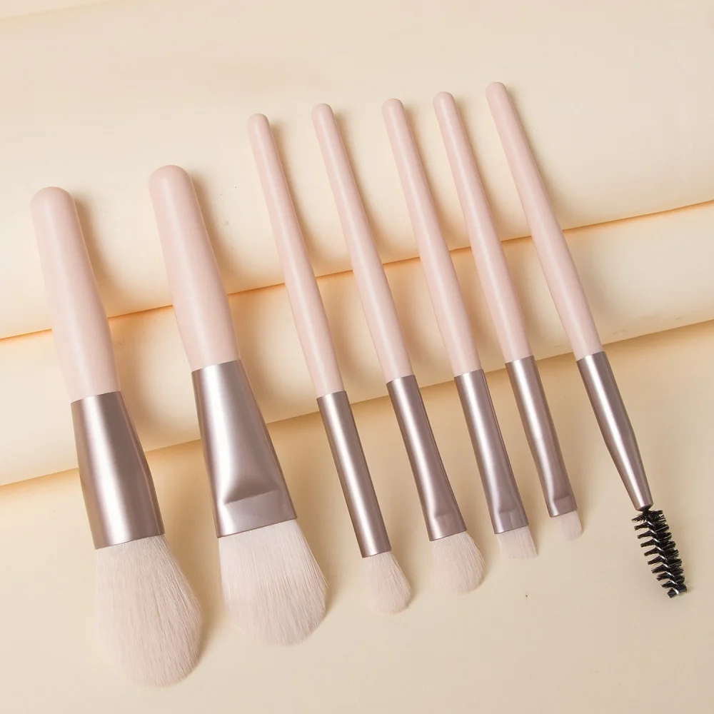 Nuovo 8 pezzi set di pennelli per trucco pennello per correttore per trucco fard pennello per cipria in polvere ombretto evidenziatore pennello per fondotinta strumenti di bellezza