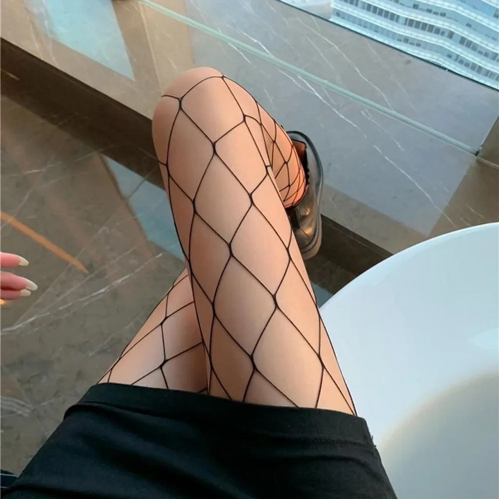 Calze a rete Sexy calze da donna scavate calze al ginocchio Sexy trasparenti calze lunghe Kawaii stile coreano gotico