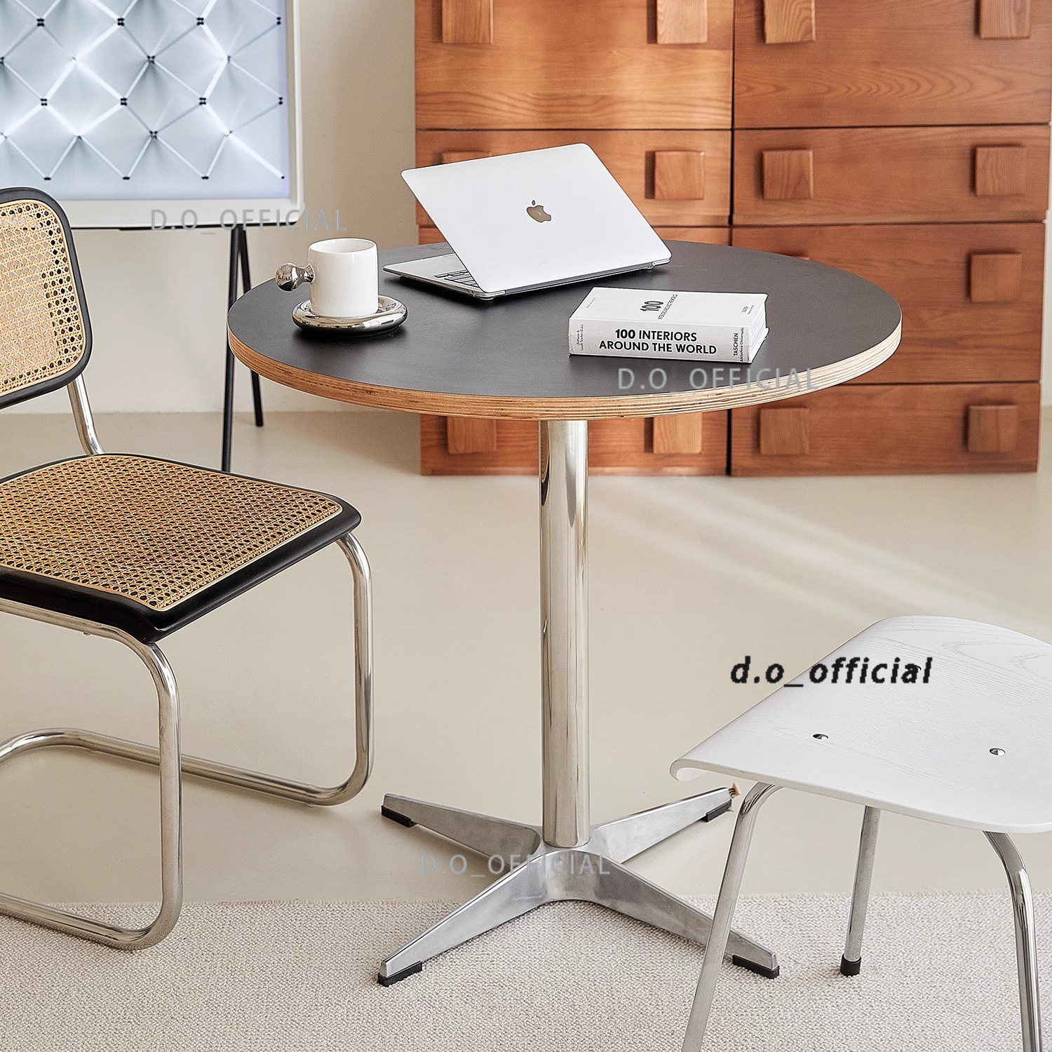 Runder Esstisch im Vintage-Stil für Zuhause, kleiner Wohnungstisch, nordischer, einfacher, moderner Designer-Couchtisch