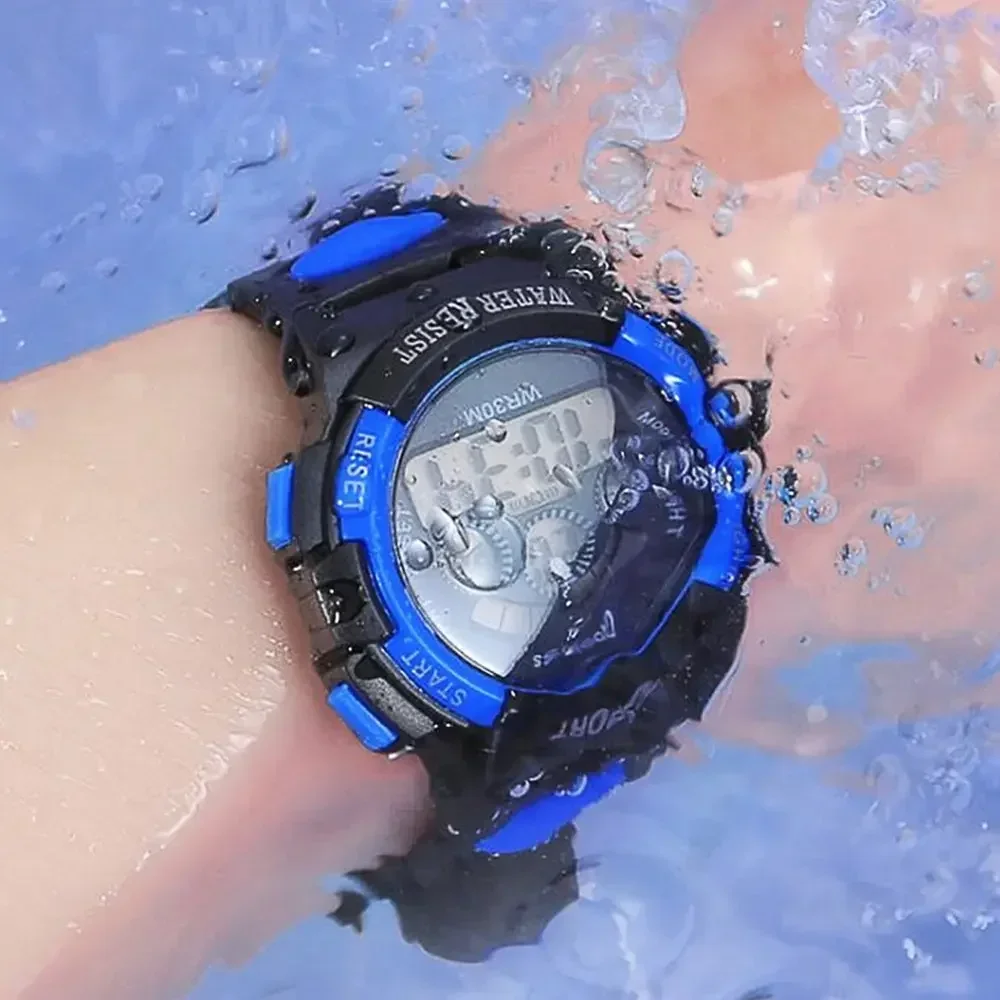 เด็กนาฬิกาอิเล็กทรอนิกส์ Luminous Dial กันน้ํา Multi-Function นาฬิกาปลุก LED นาฬิกาข้อมือดิจิตอลสําหรับชายและหญิง