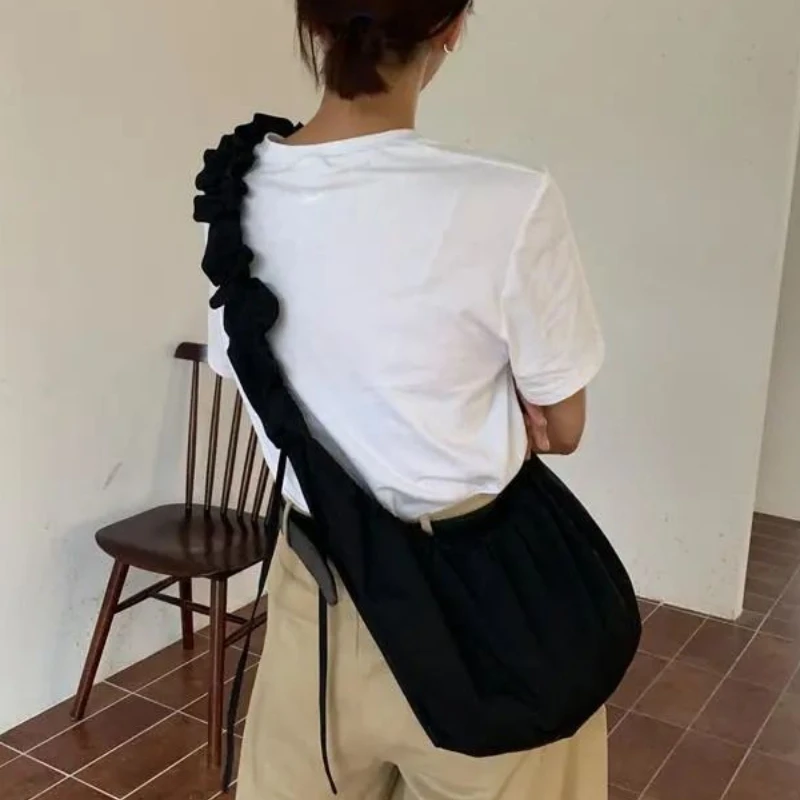 MBTI, bolso de hombro plisado de diseñador para mujer, estilo coreano, Color sólido, gran capacidad, bolso de moda, bolsos cruzados simples para niñas