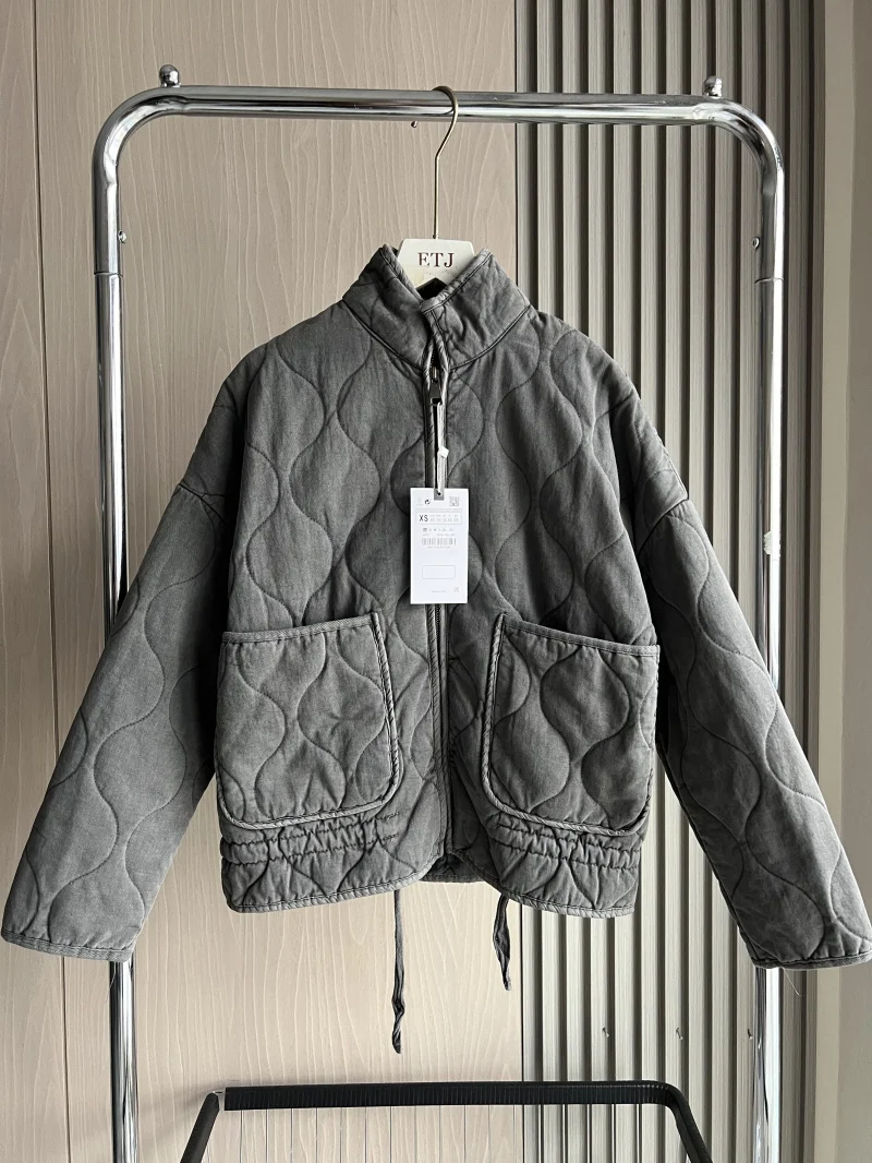 ZW Chaqueta de algodón para mujer 2025, recién llegado, abrigo acolchado decorativo con bolsillo grande y cuello alto de rayón Lenzing Vintage para mujer