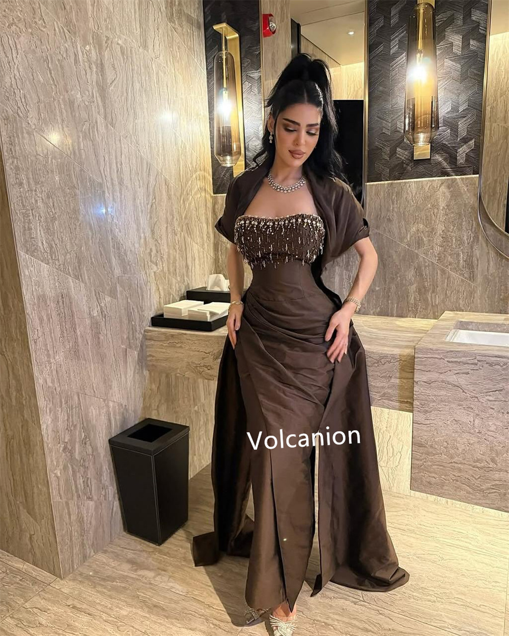 Плиссированные платья миди без бретелек со складками и блестками по индивидуальному заказу Вечерняя мода Формальное высокое качество