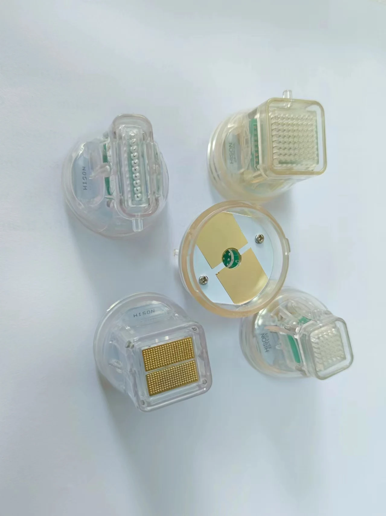 ตลับหมึก RF Microneedling แบบใช้แล้วทิ้งชุบทอง 10/25/64 Pins Nano สําหรับอุปกรณ์เสริมตลับหมึก RF แบบเศษส่วน