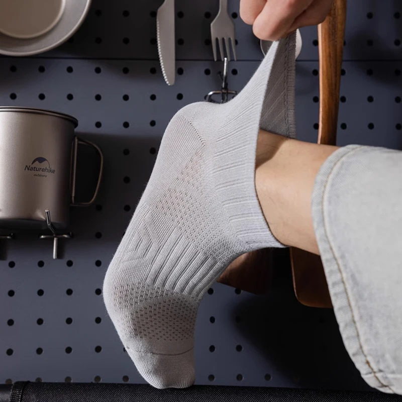 3 pares de calcetines suaves de algodón cálidos en blanco y negro para hombre, calcetines cortos deportivos de negocios transpirables de Color sólido para otoño e invierno para hombre