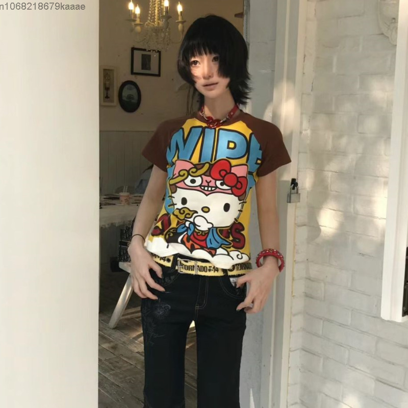 Sanrioハローキティ半袖Tシャツ、アニメファッション、夏のかわいいTシャツ、漫画のプリント、ハイストリートゴシック、新作、y2k