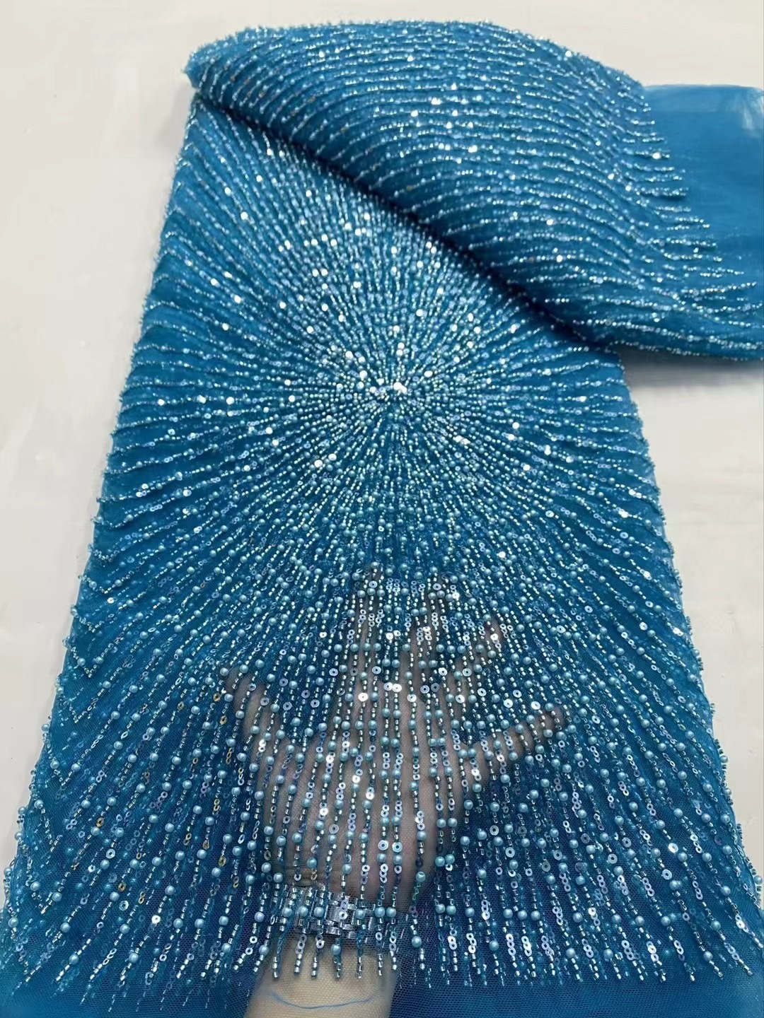 Großhandel Perlen-Spitzenstoff, französisches Netz mit Sequenz, afrikanischer Spitzenstoff 2025, hohe Qualität, Braut-Spitzenstoff, Perlennetz