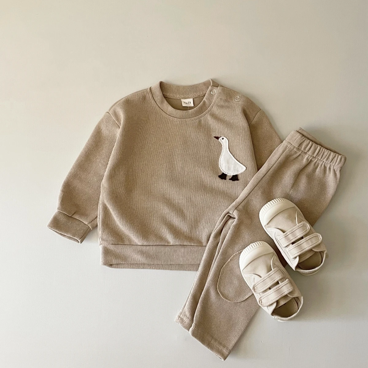 Ropa infantil para bebés, niños y niñas, Tops de algodón con patrón de oso de ganso de manga larga para recién nacidos, pantalones informales, conjunto de ropa para niños pequeños