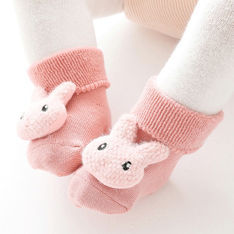 Calzini per bambini in cartone animato per ragazze ragazzi coniglio orso antiscivolo morbidi e caldi calzini da pavimento per bambini autunnali invernali per bambini