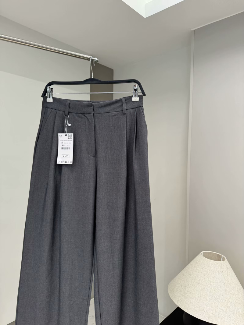 ETJ 2025 Conjunto de novo terno feminino de primavera com blazer cruzado acolchoado no ombro e calças largas plissadas de cintura alta