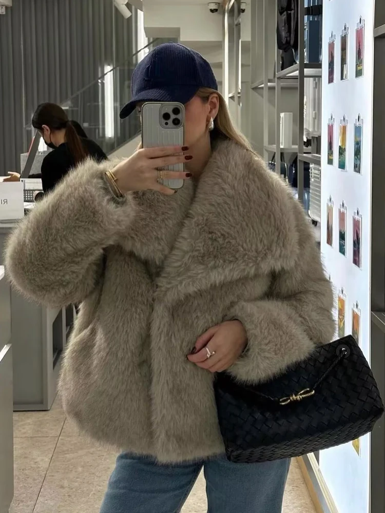 Traf 2024 mulher outono inverno casaco de pele do falso pelúcia fofo jaqueta feminina novo em outerwears branco vermelho cinza preto lã misturas casacos