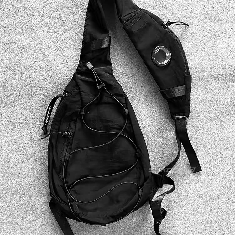 Bolsa de Peito Casual sex CP Espelho Novo Estilo Streetwear para Atividades ao Ar Livre, Cico e Transporte Leve em Nylon