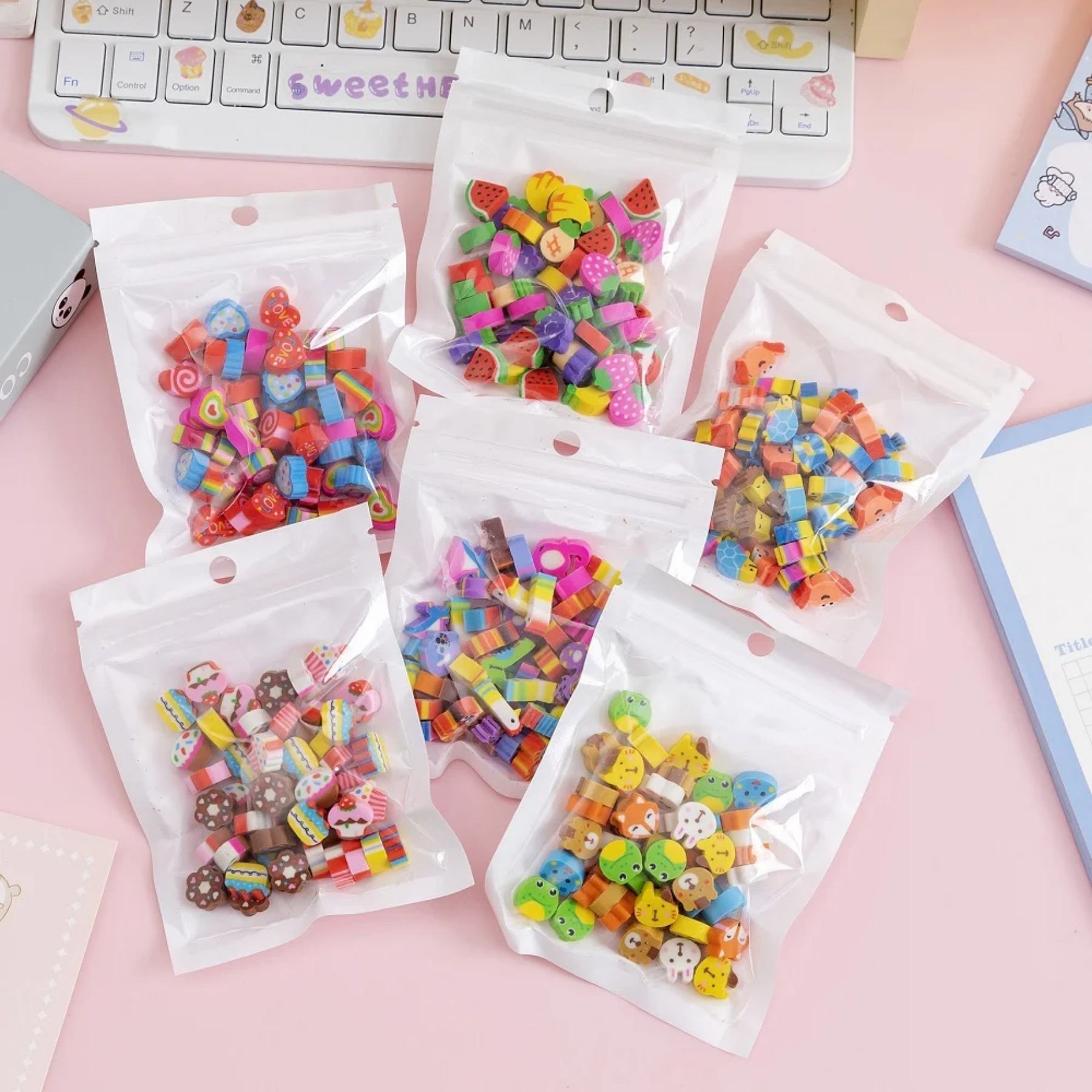 100PCS 만화 과일 동물 지우개 사랑 미니 고무 크로스 테두리 6월 1일 크리스마스 선물 상