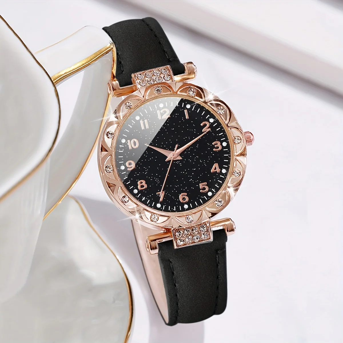2 ชิ้น/เซ็ตแฟชั่น Rhinestone ผู้หญิงควอตซ์นาฬิกา Analog PU หนัง Band นาฬิกาข้อมือสร้อยข้อมือหัวใจ