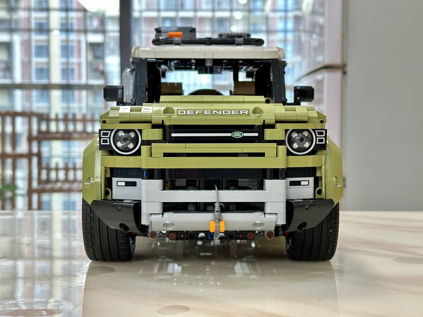 子供と大人のための有名な自動車のビルディングブロック,男の子と女の子のためのおもちゃ,ビルディングブロック,スーパーカー,オフロード車,ギフト,42110, 2573個